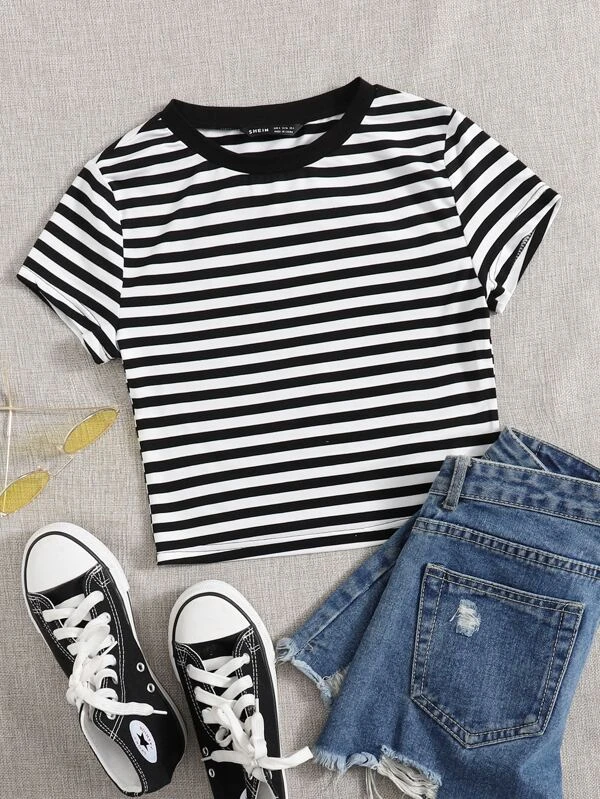 Crop top blanco y negro a rayas manga corta - 3123