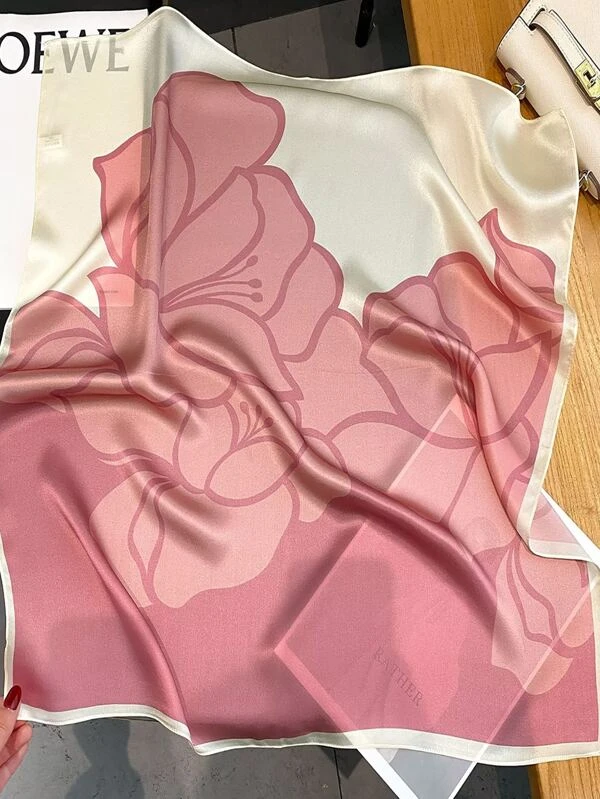 Pañuelo rosa estampado flor grande - 3555