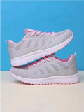 Deportivos gris claro con detalles rosa - 4188