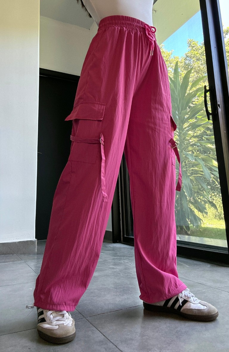 Pantalon cargo rosa fucsia con tiras laterales - 5142RF