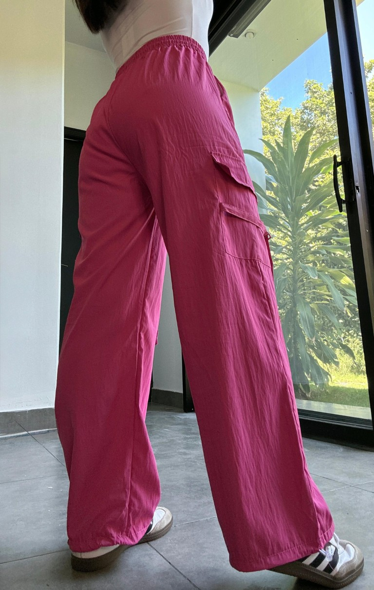 Pantalon cargo rosa fucsia con tiras laterales - 5142RF