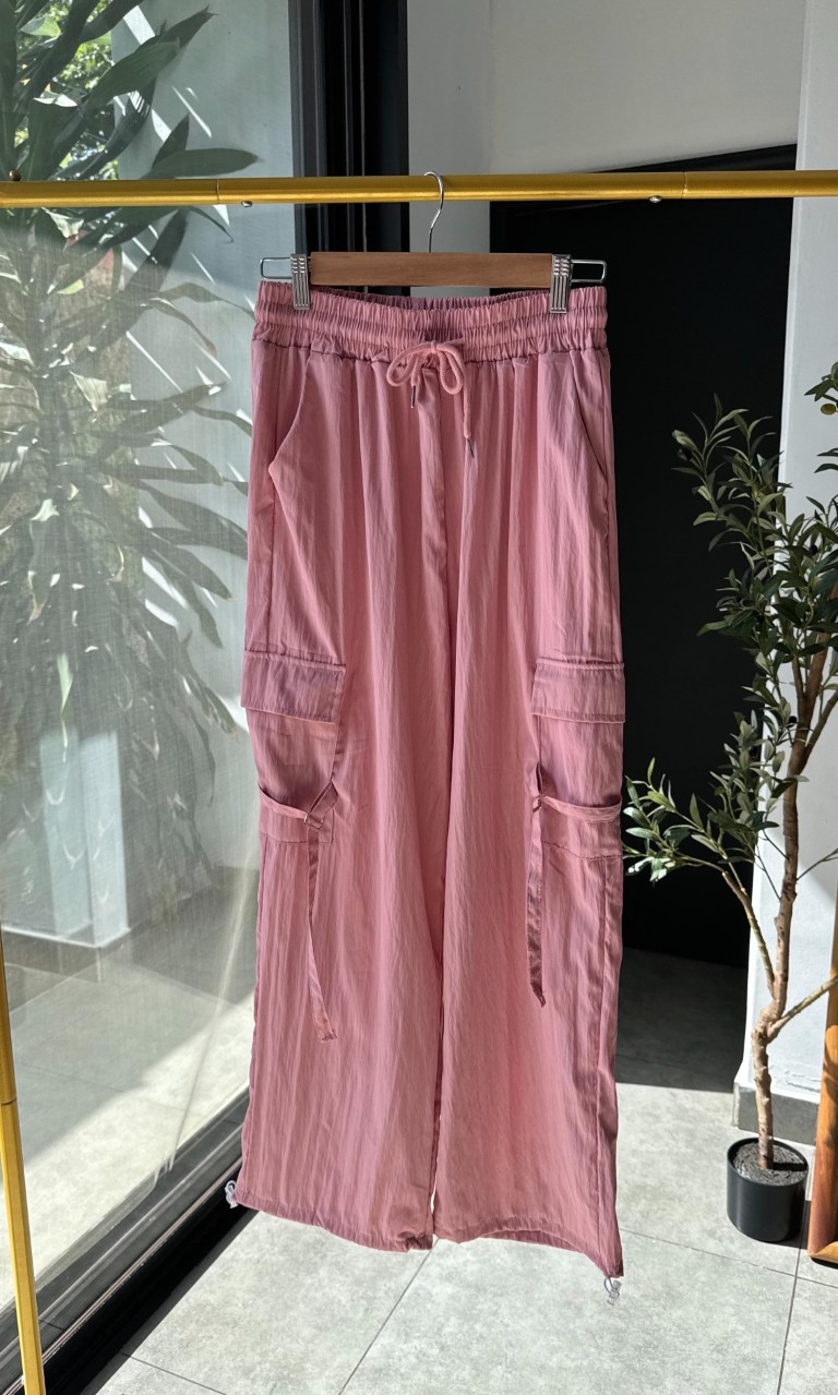 Pantalon cargo rosa con tiras laterales - 5142R