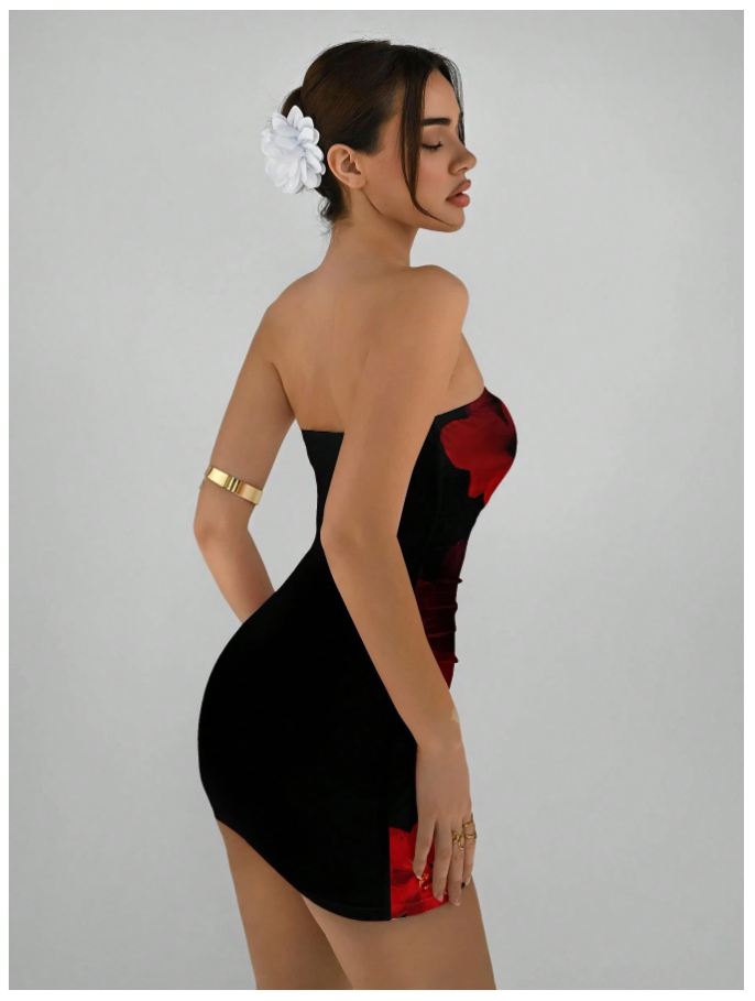Vestido negro corto estampado flores rojas - 5556
