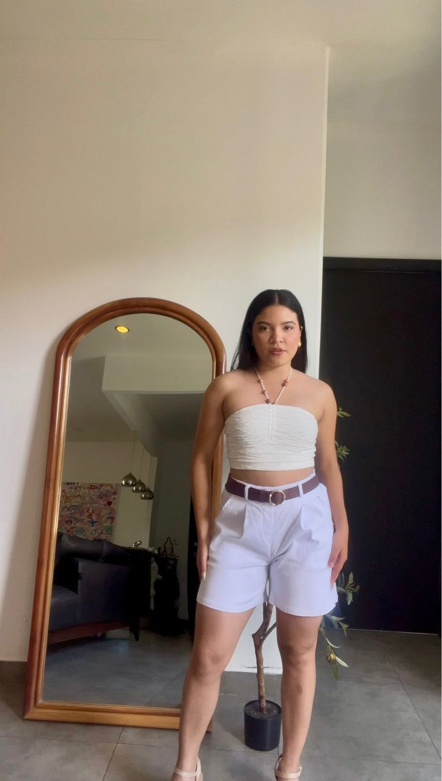 Short blanco de vestir pinzas frontales - 5742BL