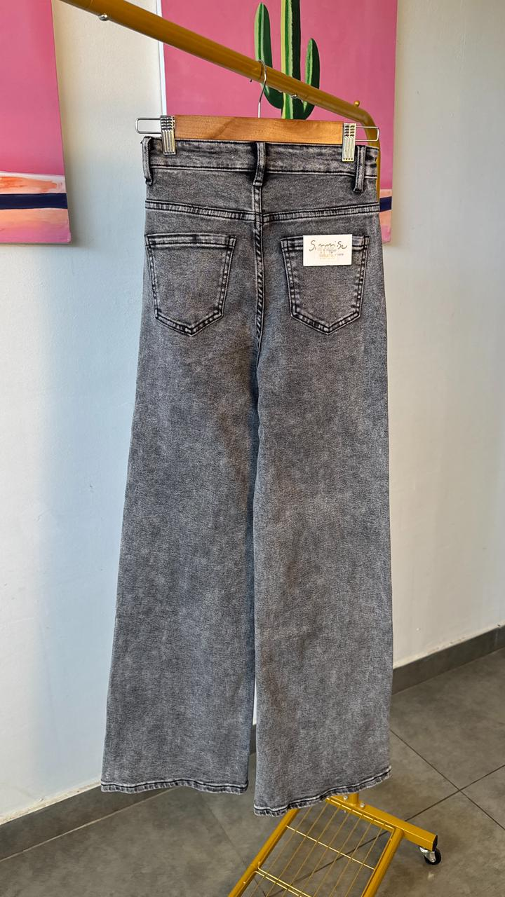 Pantalon pierna ancha gris prelavado con líneas frontales Surprise jeans - 5761