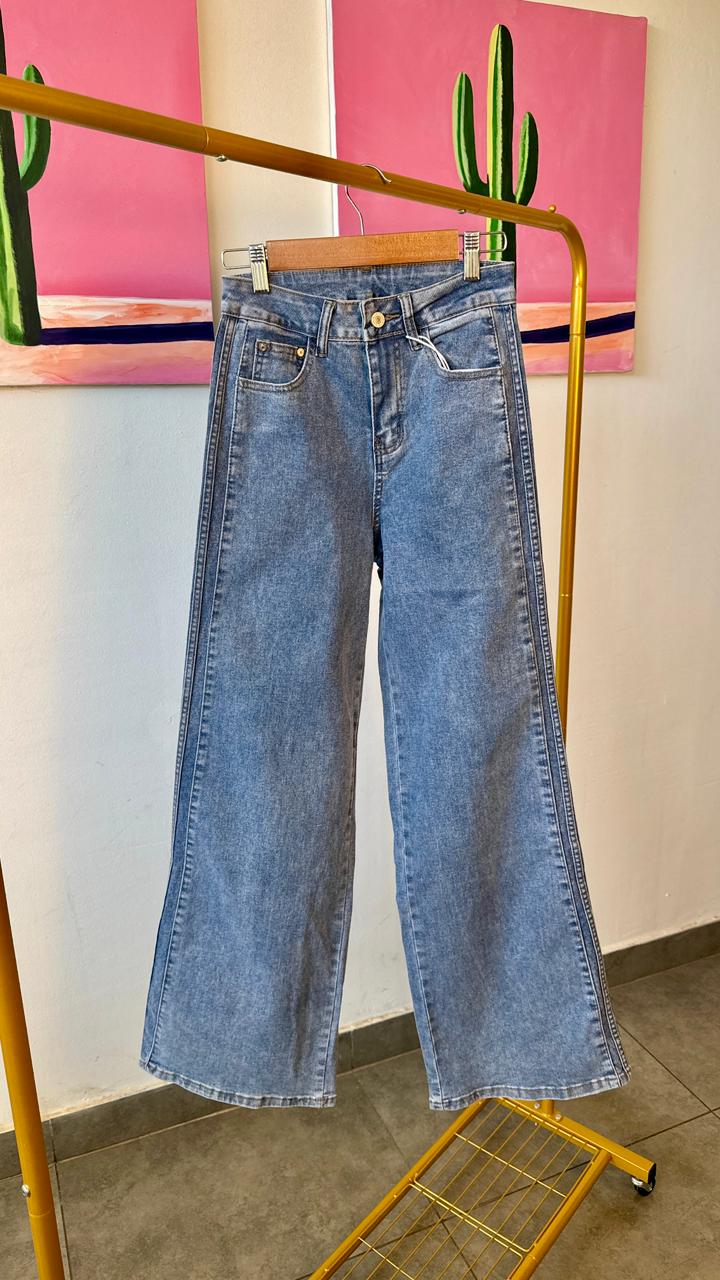 Pantalon pierna ancha azul con detalles laterales Surprise jeans - 5763