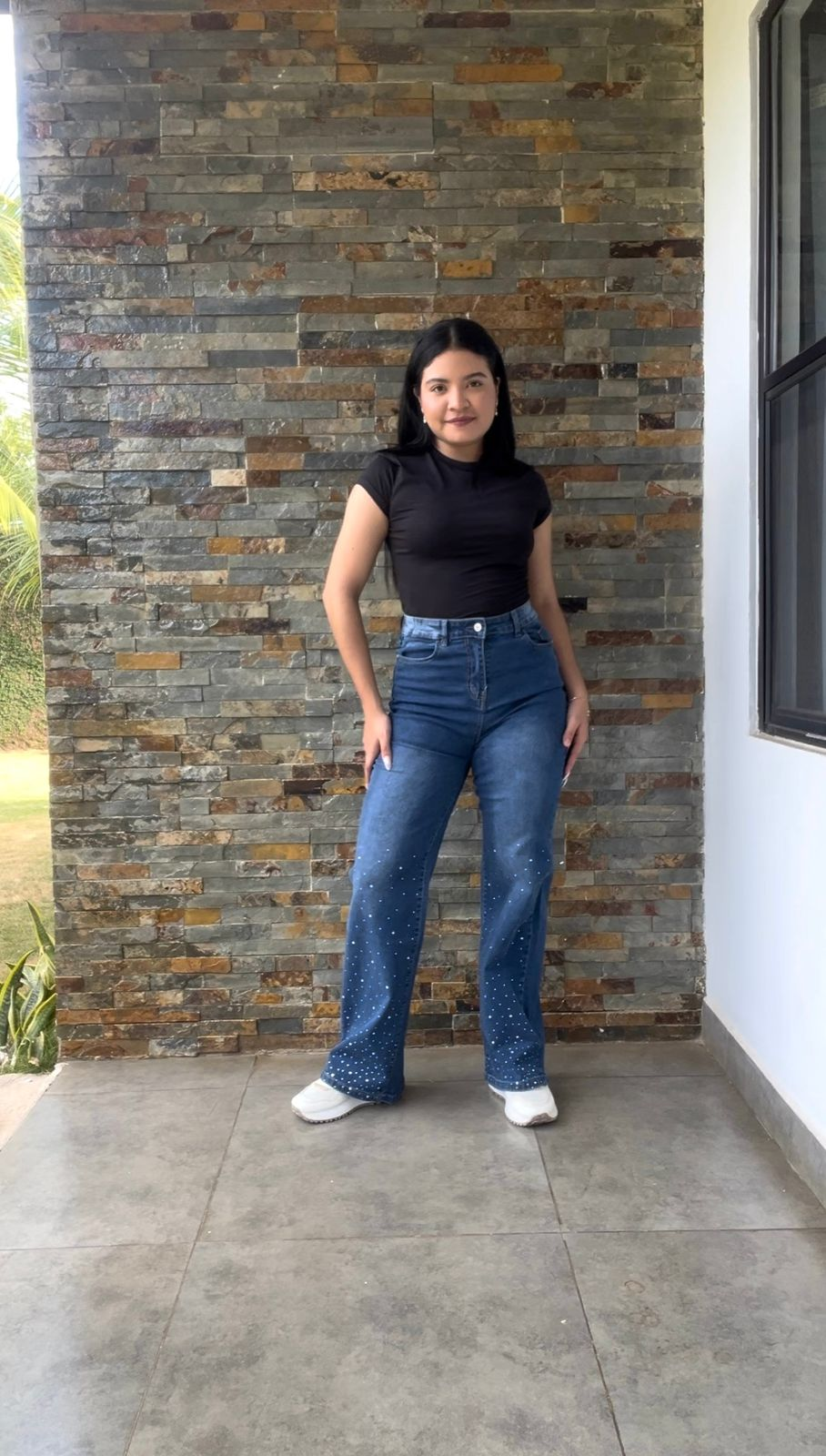 Pantalon pierna ancha azul con brillitos parte inferior Surprise jeans - 5764