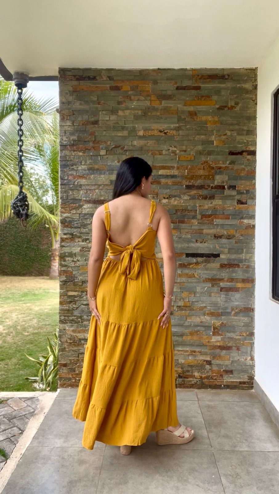 Vestido mostaza largo veranero con lazo en espalda - 5819MZ