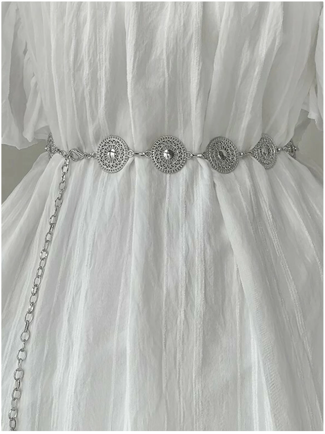 Cinturon plateado detalles circulares - 5851