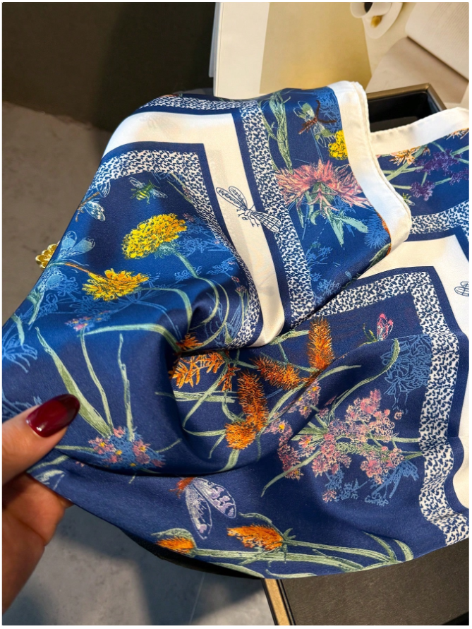 Pañuelo azul estampado flores acuáticas - 5854