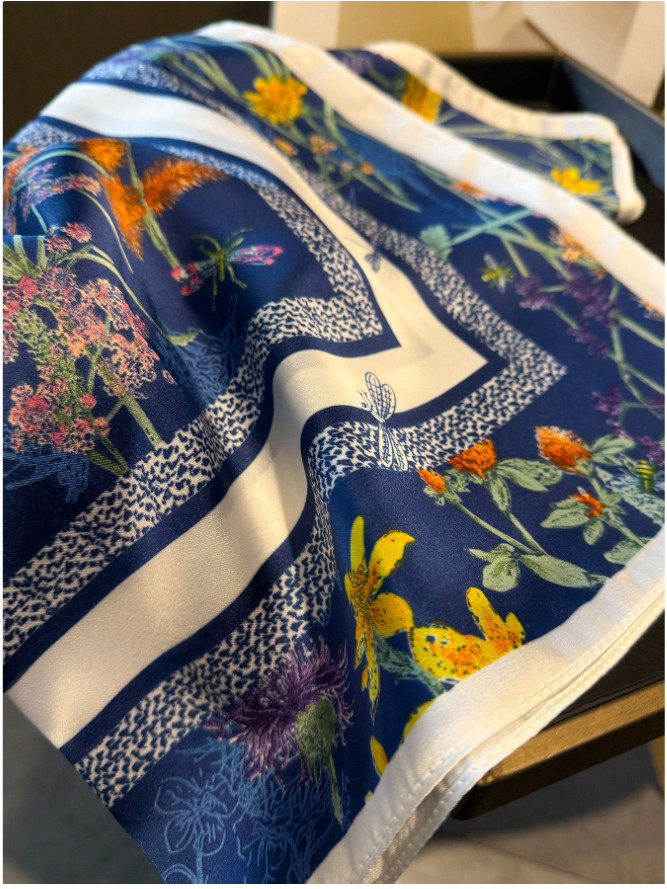 Pañuelo azul estampado flores acuáticas - 5854