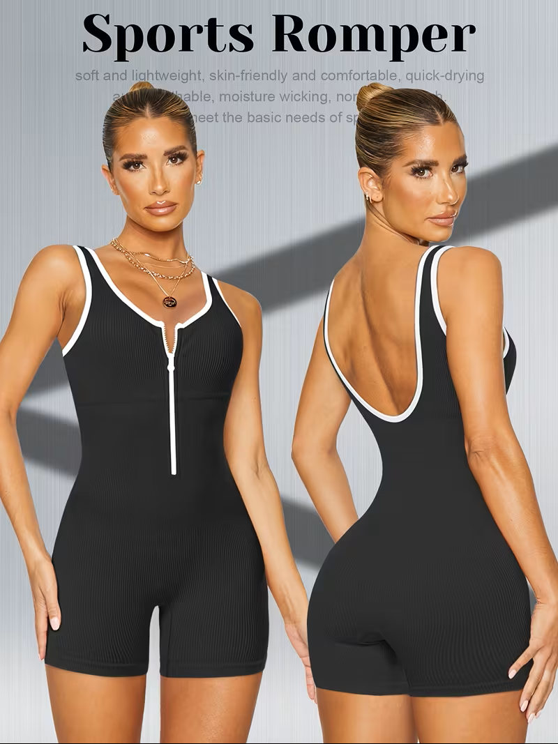 Enterizo negro corto acanalado con bordes blancos - 5907