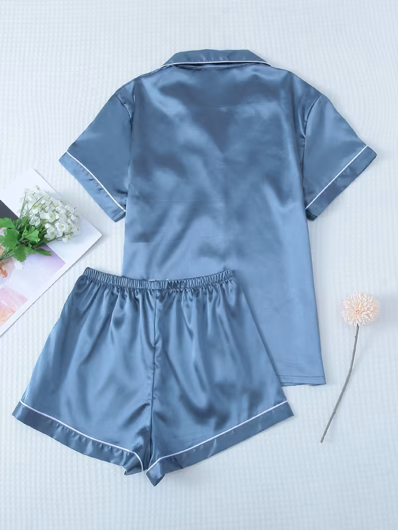 Pijama azul claro de saten dos piezas - 5936