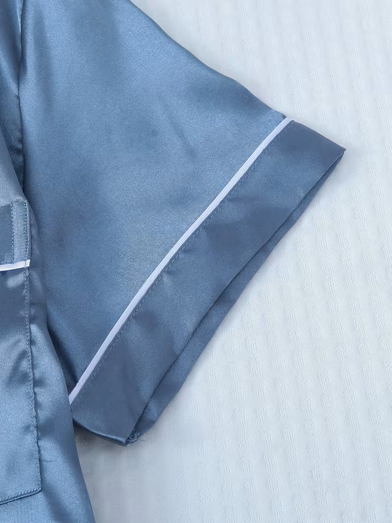 Pijama azul claro de saten dos piezas - 5936