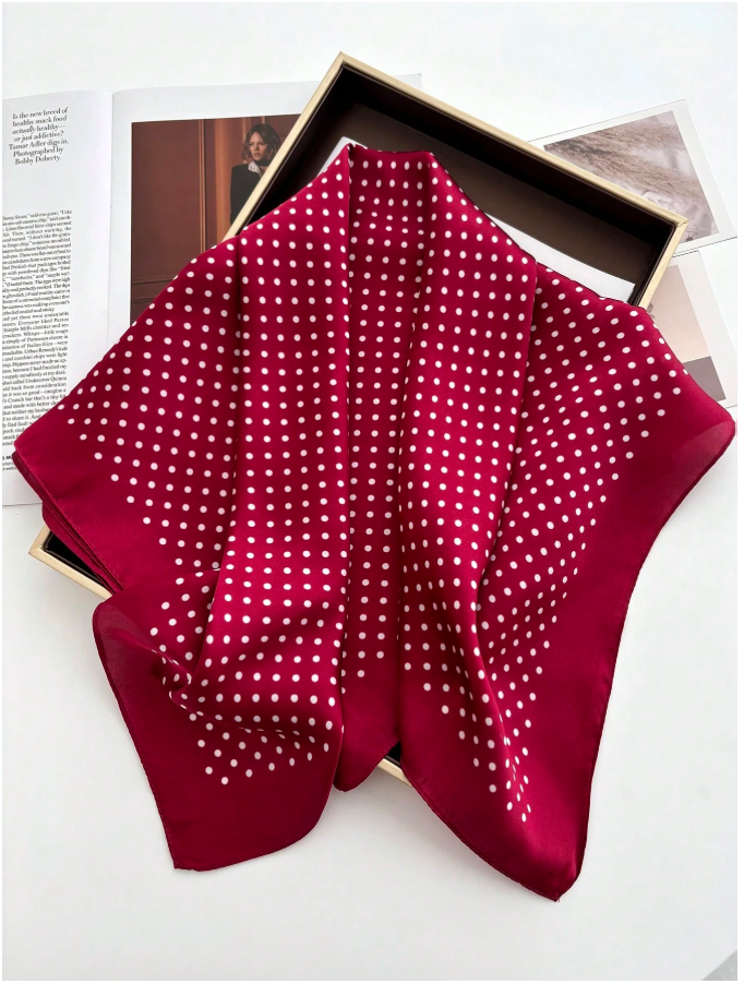 Pañuelo rojo lunares blancos - 5945