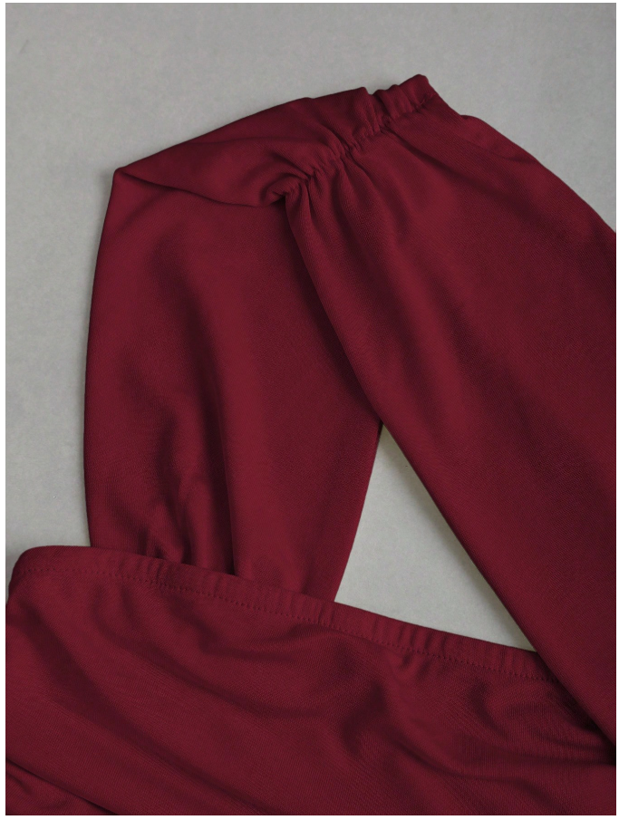 Vestido burdeos cintura ajustada tira en un hombro - 5955