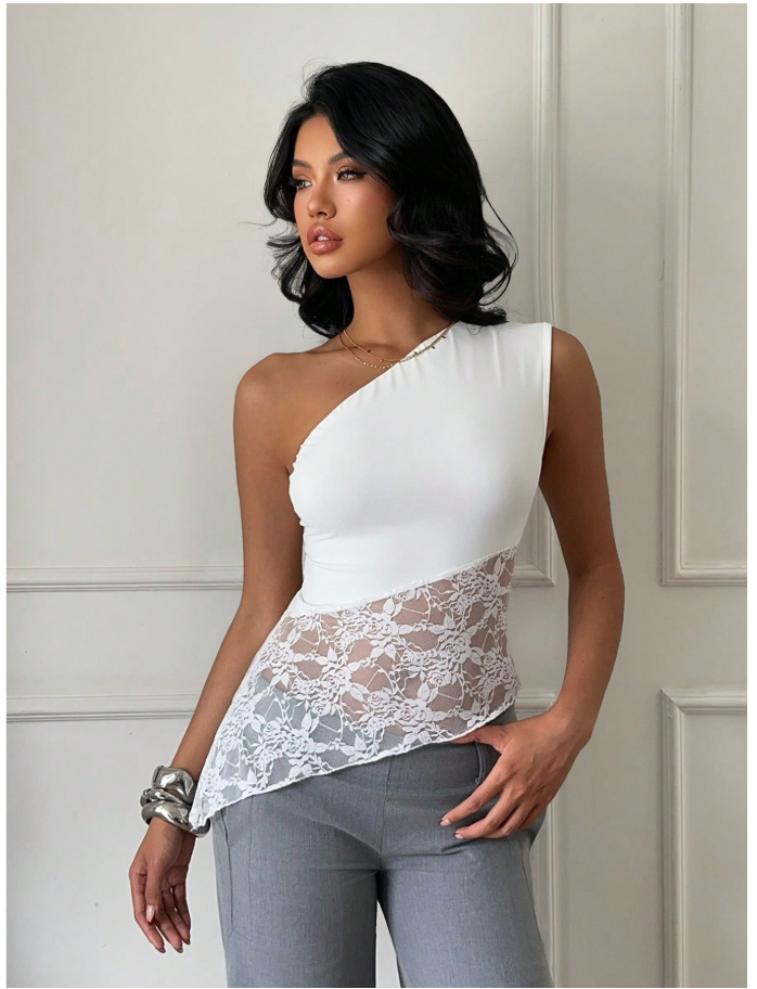 Camisa blanca un hombro encaje parte inferior - 5974
