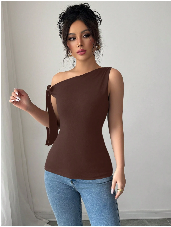 Camisa marrón un hombro con lazo - 5977