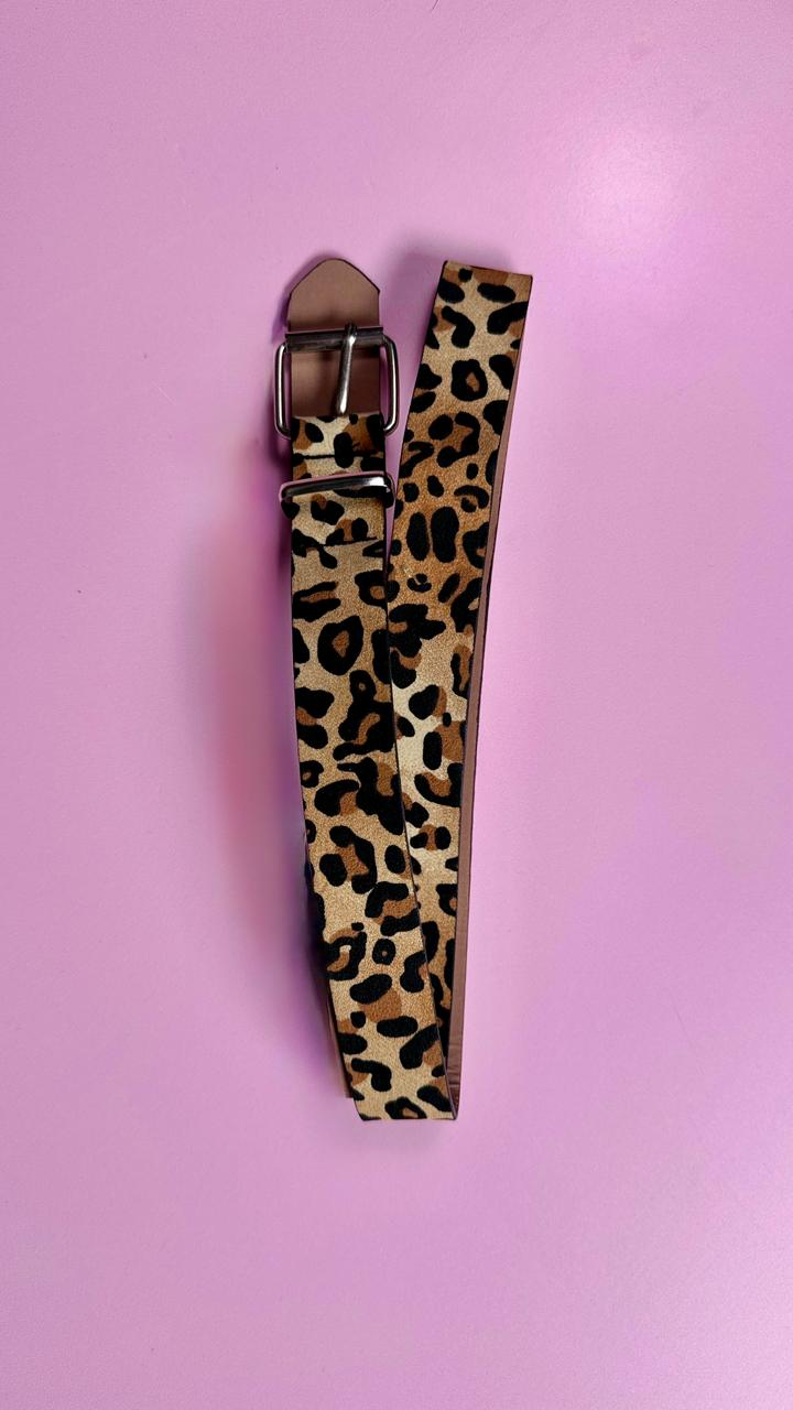 Pantalon pierna ancha con estampado animal print en bolsa + faja Surprise Jeans - 5999