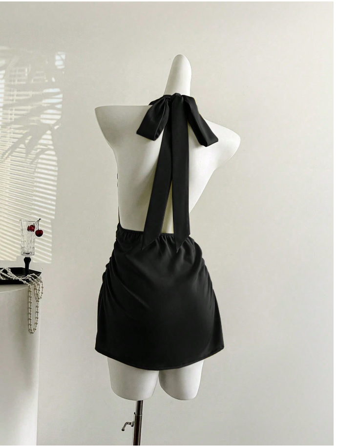 Vestido negro halter con detalle dorado en cintura - 6015