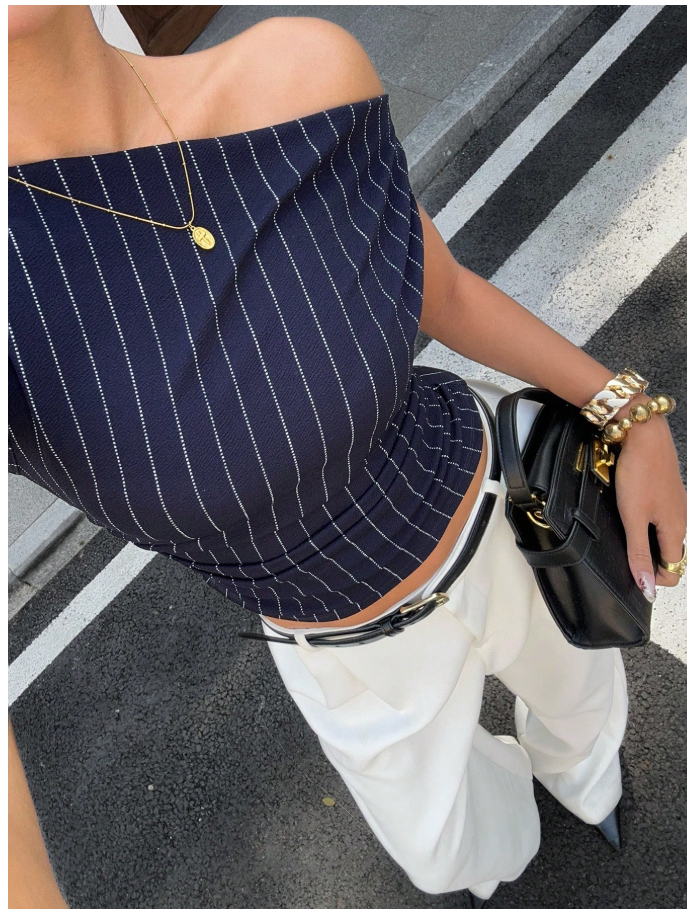 Crop top azul marino a rayas hombro asimétrico - 6065