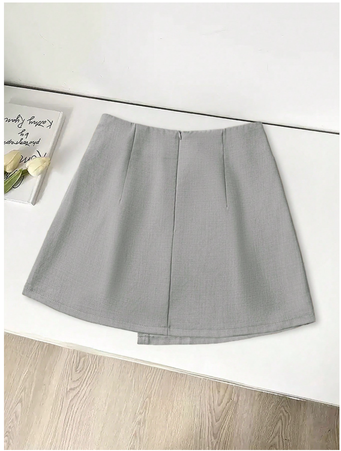 Falda gris con lazo bajo asimétrico - 6120