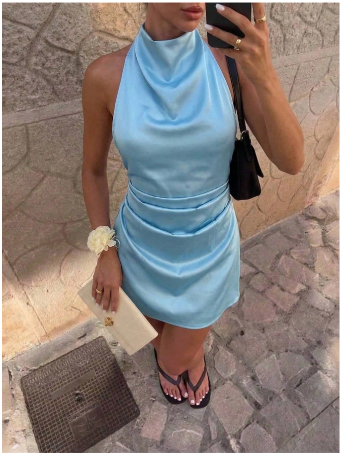 Vestido mini celeste de saten cuello alto & lazo - 6123