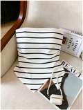 Crop top blanco a rayas sin tirantes bajo asimétrico - 6124