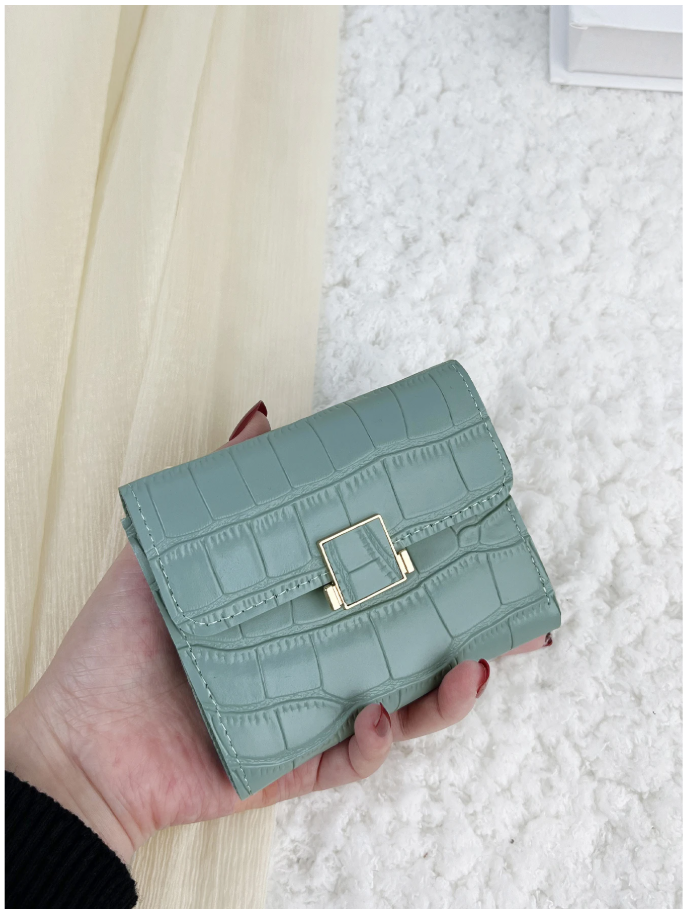 Billetera mini celeste textura de cocodrilo - 6135