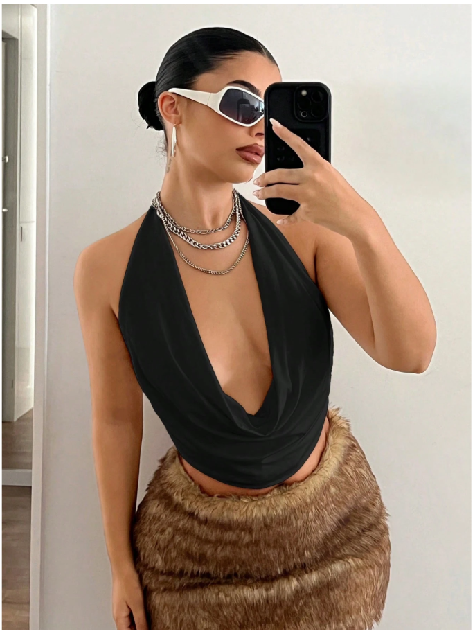 Crop top negro halter escote drapeado - 6149