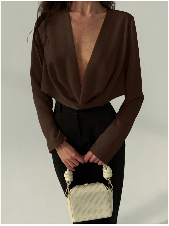 Camisa marrón manga larga cuello V profundo - 6160
