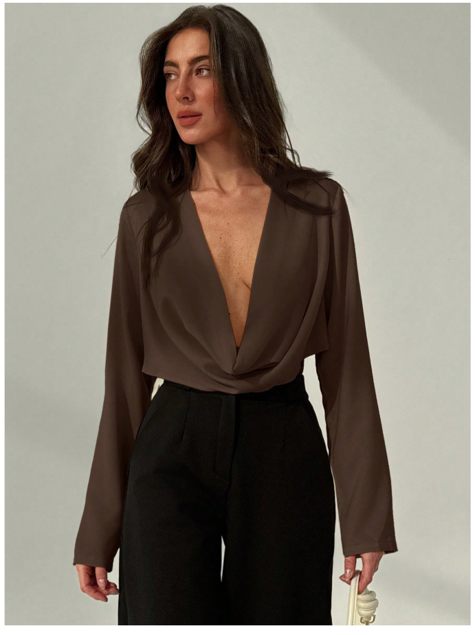 Camisa marrón manga larga cuello V profundo - 6160
