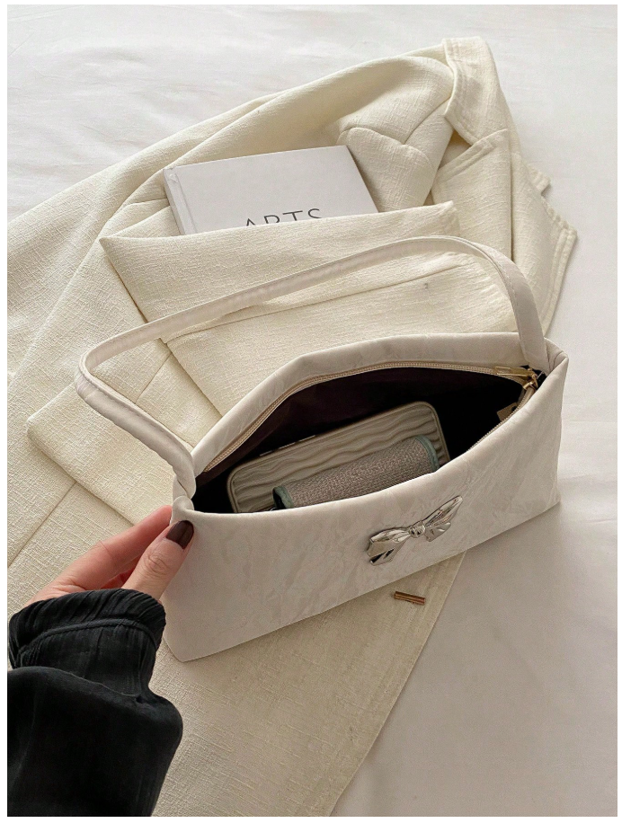 Cartera blanca con decoración de lazo metálico - 6164