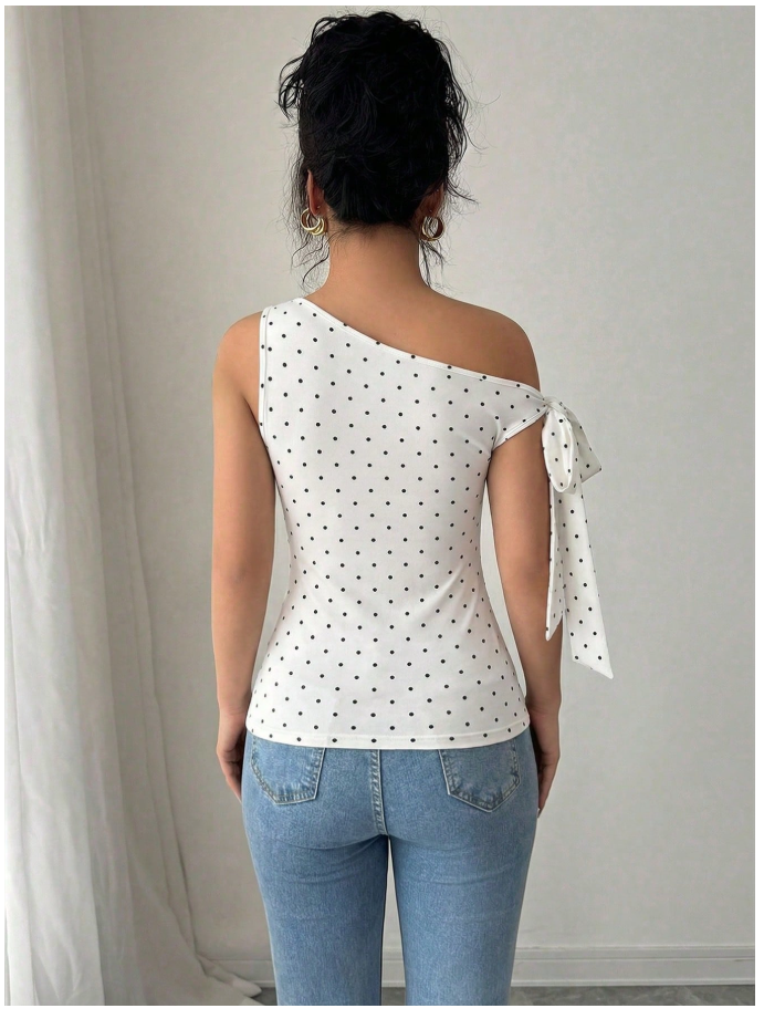 Camisa blanca lunares negros un hombro con lazo - 6166