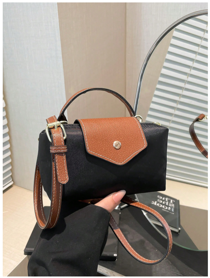 Cartera negra solapa & correa marrón - 6189