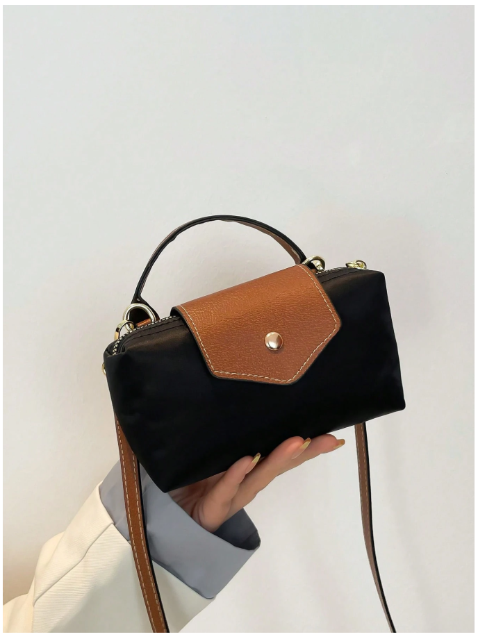 Cartera negra solapa & correa marrón - 6189