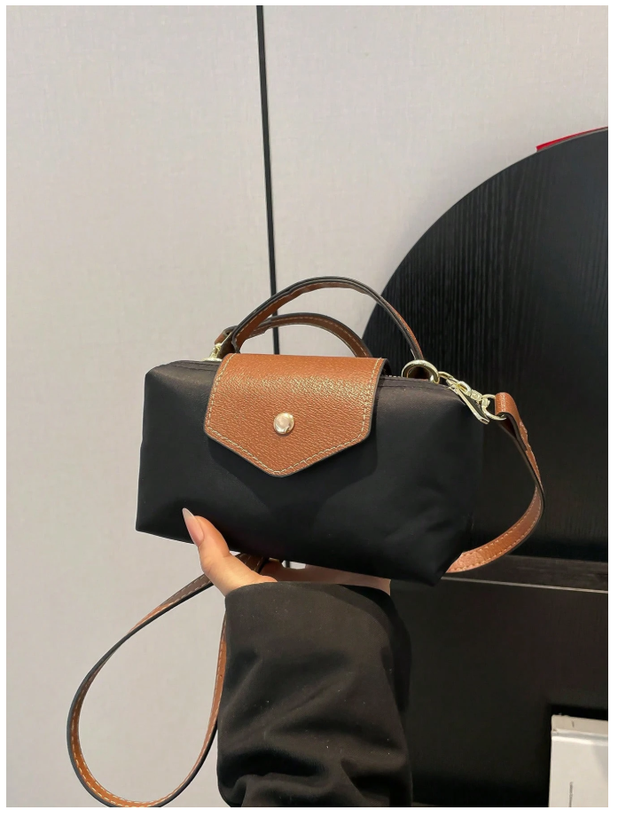 Cartera negra solapa & correa marrón - 6189