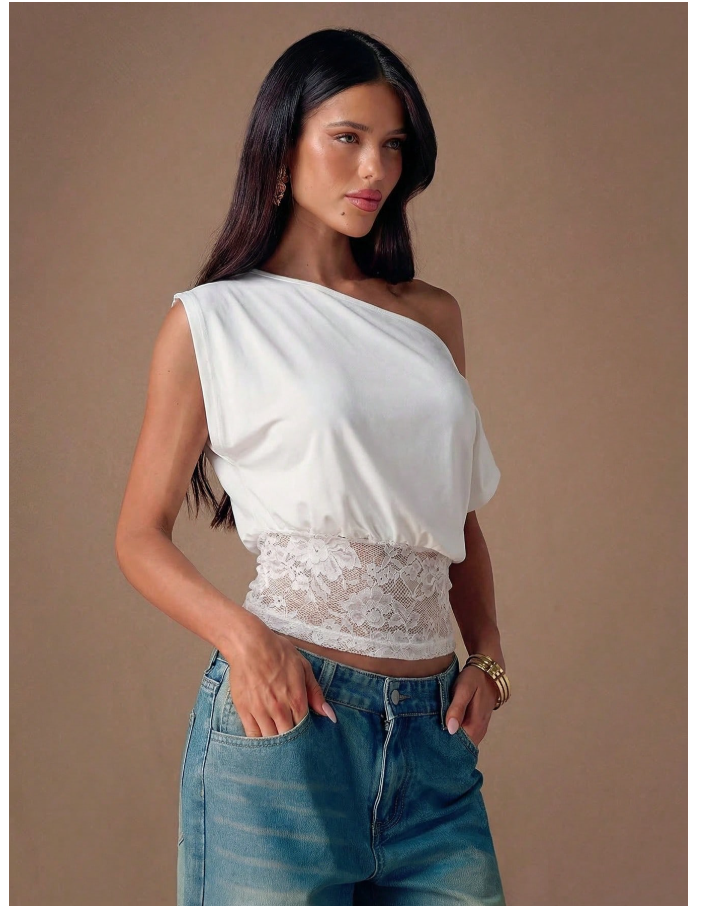 Crop top blanco un hombro encaje parte inferior - 6201