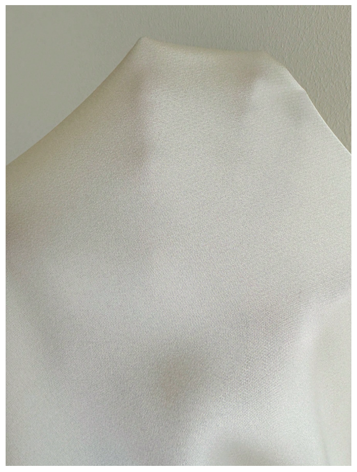 Camisa blanco perla de satén con vuelo & asimétrica parte inferior - 6203
