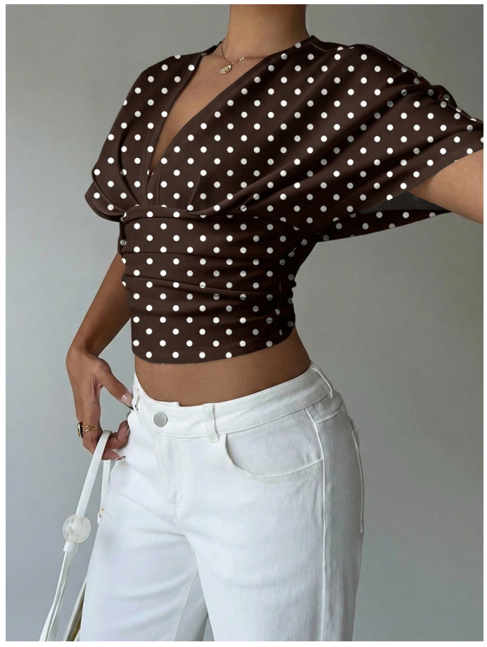 Crop top marrón lunares blancos cuello V profundo - 6207