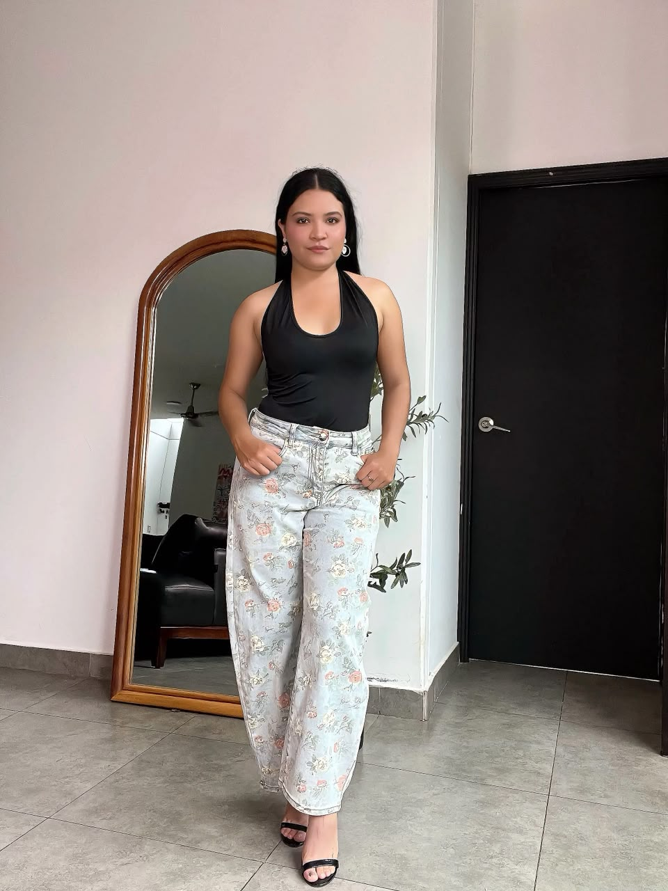 Pantalon estilo barrel con estampado floral - 6383