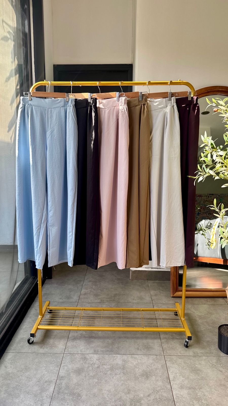 Pantalon pierna ancha de vestir pinzas frontales - 6078